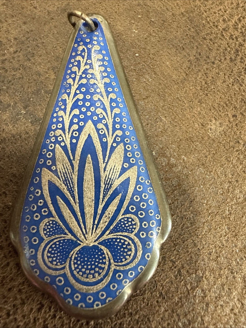 Vintage Porcelain German Bavaria  Bareuther Pendant